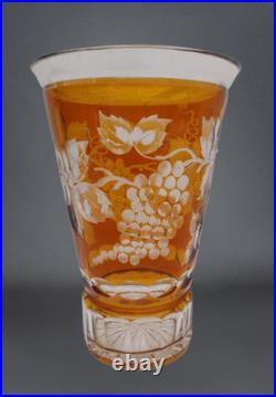 Vase en Cristal Taillé doublé Orange, H 20 cm, Décor feuilles Grappes de Raisin