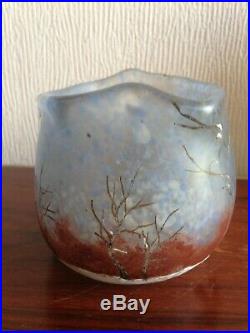 Vase en Pate de verre émaillée, Legras, décor Hivernale, Neige