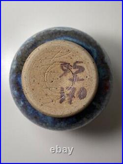 Vase en céramique signé Allix et numéroté. Pot de fleur en céramique