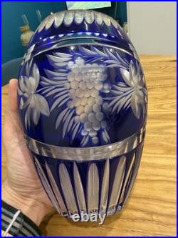 Vase en cristal Bleu Art Deco Vintage