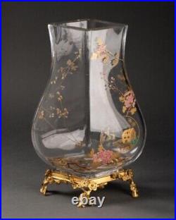 Vase en cristal baccarat japonisant aux oiseaux et fleurs 1880