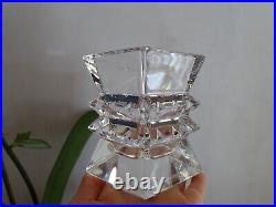 Vase en cristal de Baccarat modèle Colombine signé TBE