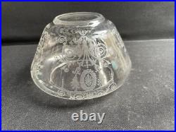 Vase en cristal gravé à l'acide Vase en cristal gravé à l'acide
