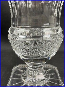 Vase en cristal taillé forme Médicis