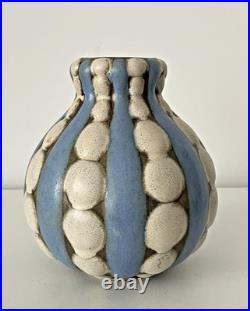 Vase en grès à décor de cabochons de Louis Lourioux (1874-1930)
