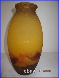 Vase en pate de verre MULLER FRERES LUNEVILLE Art déco