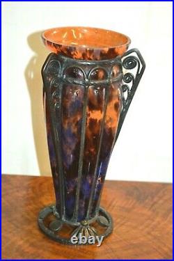Vase en pâte de verre et fer forgé signé DELATTE NANCY style art déco