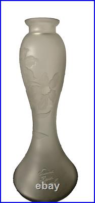 Vase en pate de verre signé vianne pour suberville