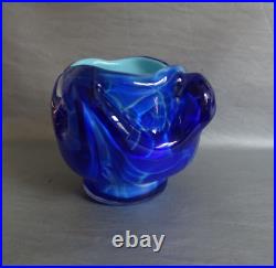 Vase en pâte de verre soufflée double couche bleues