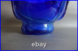 Vase en pâte de verre soufflée double couche bleues