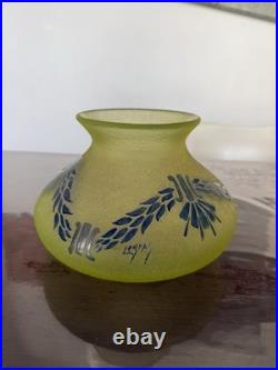 Vase en verre Ouraline, signé Legras / gravé à l'acide / émail / art déco