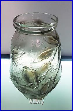 Vase en verre aux oiseaux acide soufflé moulé irisé