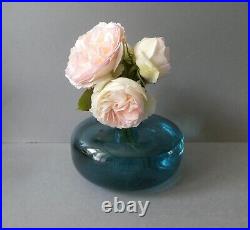Vase en verre bleu soufflé Claude Morin à Dieulefit, signé, années 60-70