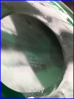 Vase en verre couleur jade