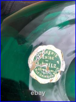 Vase en verre couleur jade