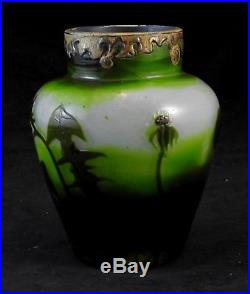 Vase en verre dégager à l'acide décor de pissenlit par Clain et Perrier