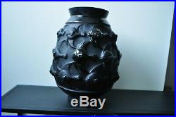 Vase en verre moulé pressé noir attribué a Sabino excellent état