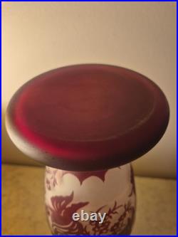 Vase en verre multicouches dégagé a l'acide