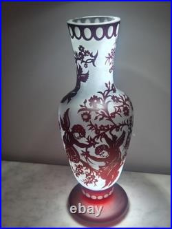 Vase en verre multicouches dégagé a l'acide