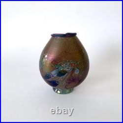 Vase en verre soufflé irisé de Robert Pierini à Biot, daté 1985 Verrerie d'art