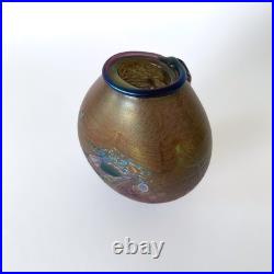 Vase en verre soufflé irisé de Robert Pierini à Biot, daté 1985 Verrerie d'art