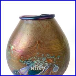 Vase en verre soufflé irisé de Robert Pierini à Biot, daté 1985 Verrerie d'art