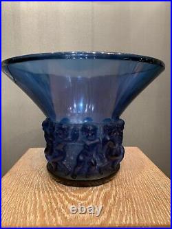 Vase farandole de R. Lalique