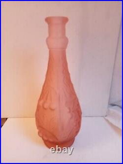 Vase glycine décor relief rose hauteur 27 cm dimètre 11 cm, 700 gr