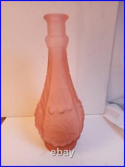 Vase glycine décor relief rose hauteur 27 cm dimètre 11 cm, 700 gr
