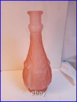 Vase glycine décor relief rose hauteur 27 cm dimètre 11 cm, 700 gr
