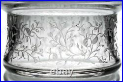 Vase gravé 1930 par Baccarat. Engraved vase 1930's by Baccarat