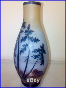 Vase pâte de verre dégagé a l'acide Thouvenin vers 1920 gallé muller