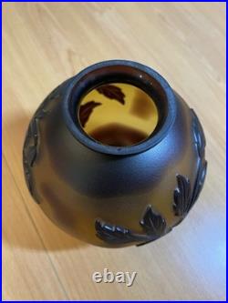 Vase pâte de verre dégagée à l acides, Vianne décor floral