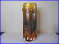 Vase pâte de verre irisé Jean Pierre Cinquilli à Saint Paul décor relief design