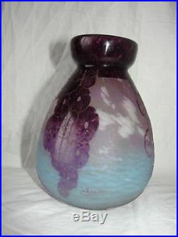 Vase pâte de verre signé Charder et le verre Français H 17 cm D 11,5 cm