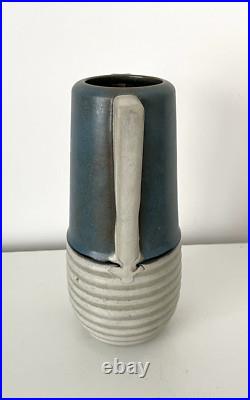 Vase pichet art déco Louis Lourioux marque à la louve