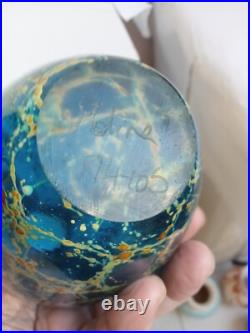 Vase soliflore signé verre épais hauteur 13,5 cm diamètre 11 cm 630gr