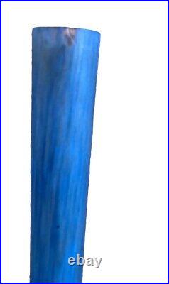 Vase solifore en pate de verre bleue signé Delatte Nancy