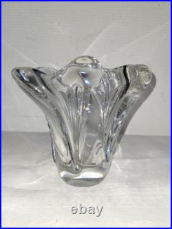 Vase tulipe en cristal signé DAUM France