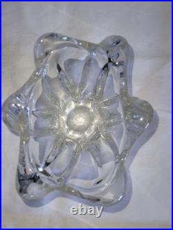 Vase tulipe en cristal signé DAUM France