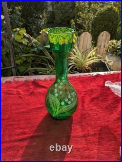 Vase verre émaillé branches de muguet et papillons ancien 1900