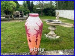 Vase verre multicouche dégagé à l'acide signé Charder Charles Schneider Art