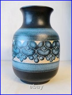 Vase vintage en céramique signé