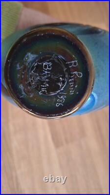 Vase vintage en verre soufflé irisé Robert Pierini Vase vintage en verre soufflé irisé Robert Pierini