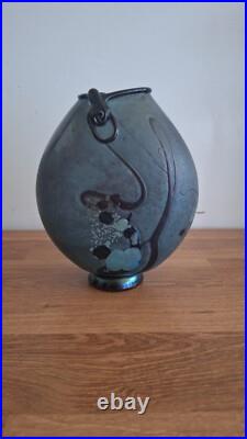 Vase vintage en verre soufflé irisé Robert Pierini Vase vintage en verre soufflé irisé Robert Pierini