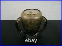 Vases Art Deco Verre Presse Moule Fume Les Campanules Verlys France Rare Paire