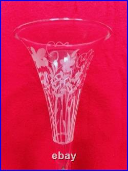 Vases Cornets en Cristal Gravé sur Monture en Bronze XIX ème Art Nouveau